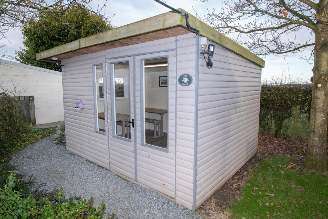 Seaways Glamping, Redwood Διαμέρισμα Driffield Εξωτερικό φωτογραφία